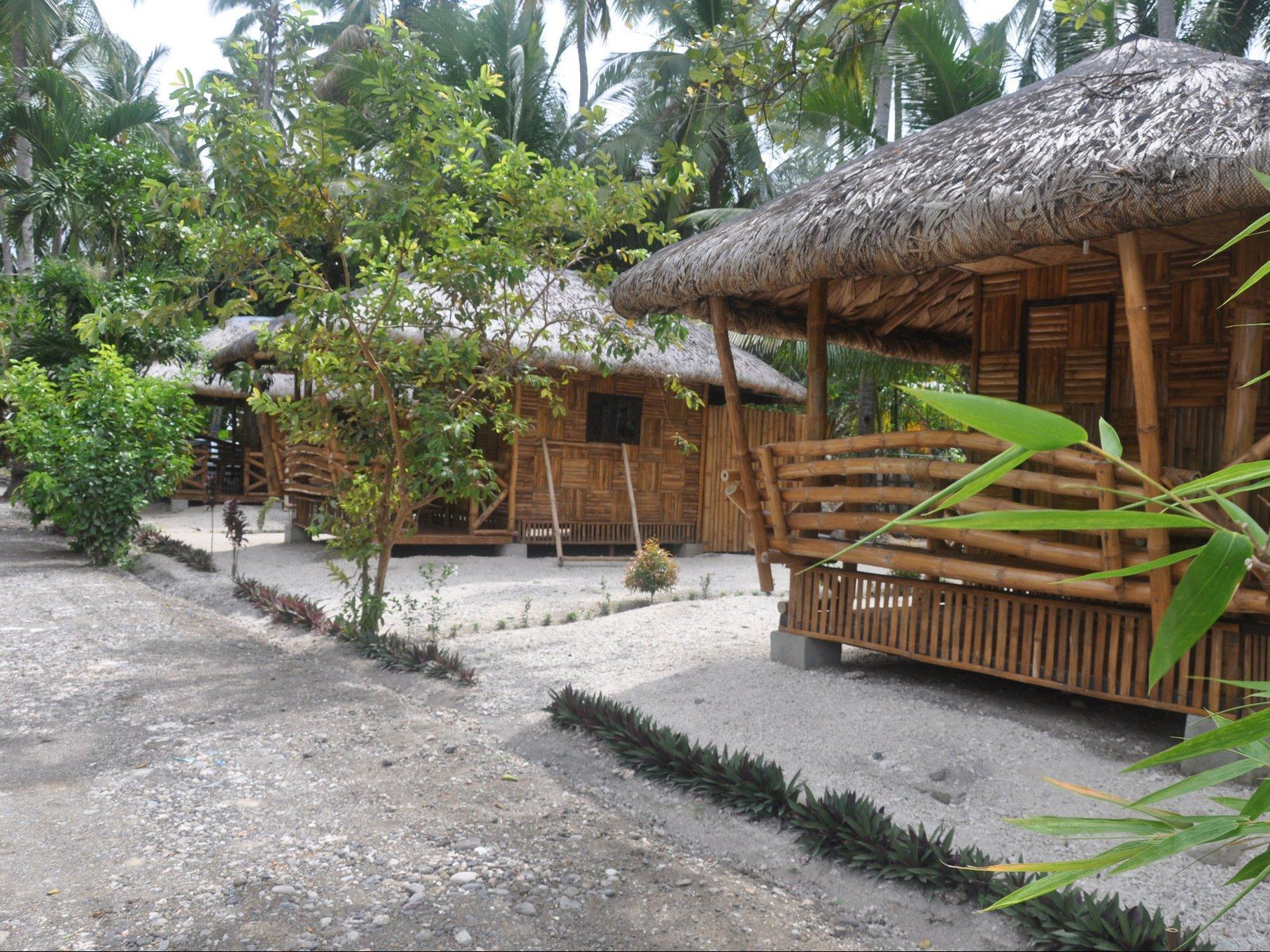 Island Garden Resort In Pangubatan Davao Stadt Exterior foto